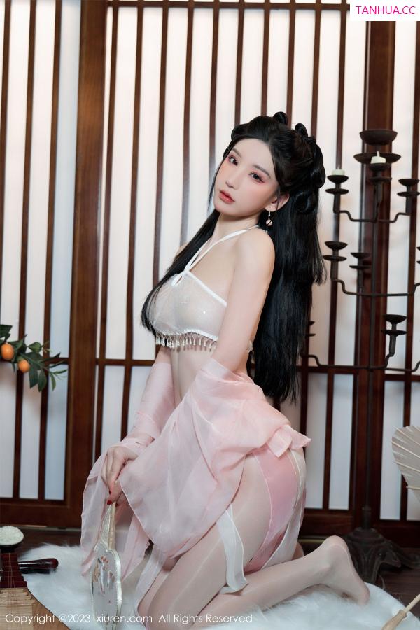 周于希dummy  [XiuRen]高清写真图 2023.02.03 No.6217 周于希Sally 古装美臀第32张图片